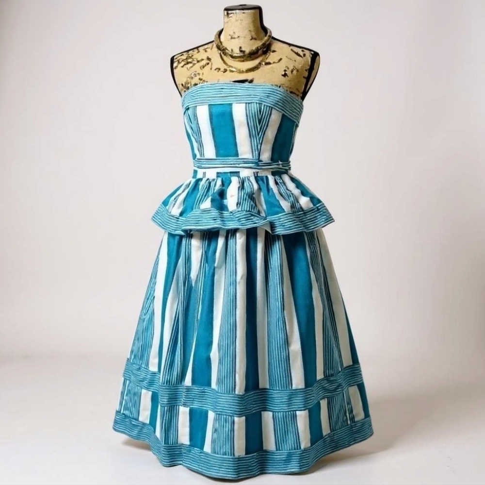 Victor Costa Vintage 1980s Strapless Flare Dress – Size 4